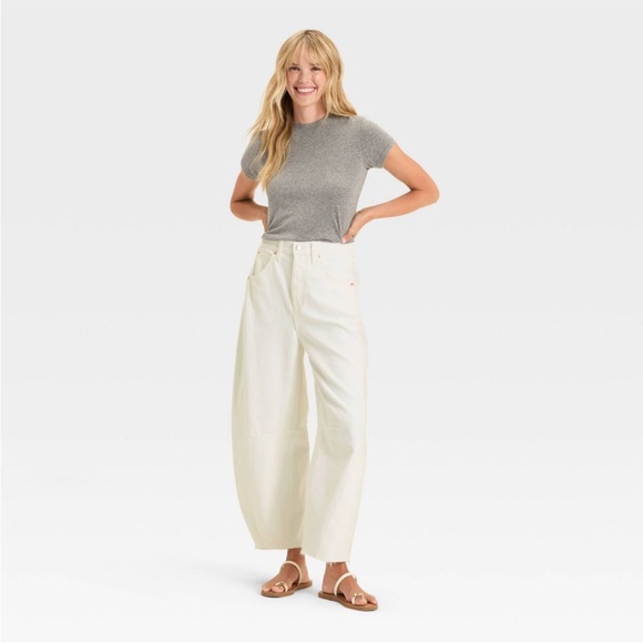 Women's High-Rise Curved Leg Barrel Jeans - Universal Thread Size 2 NWT - Picture 3 of 13